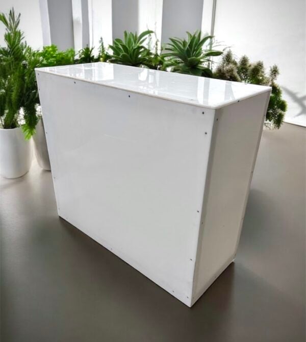 Acrylic 4′ Bar