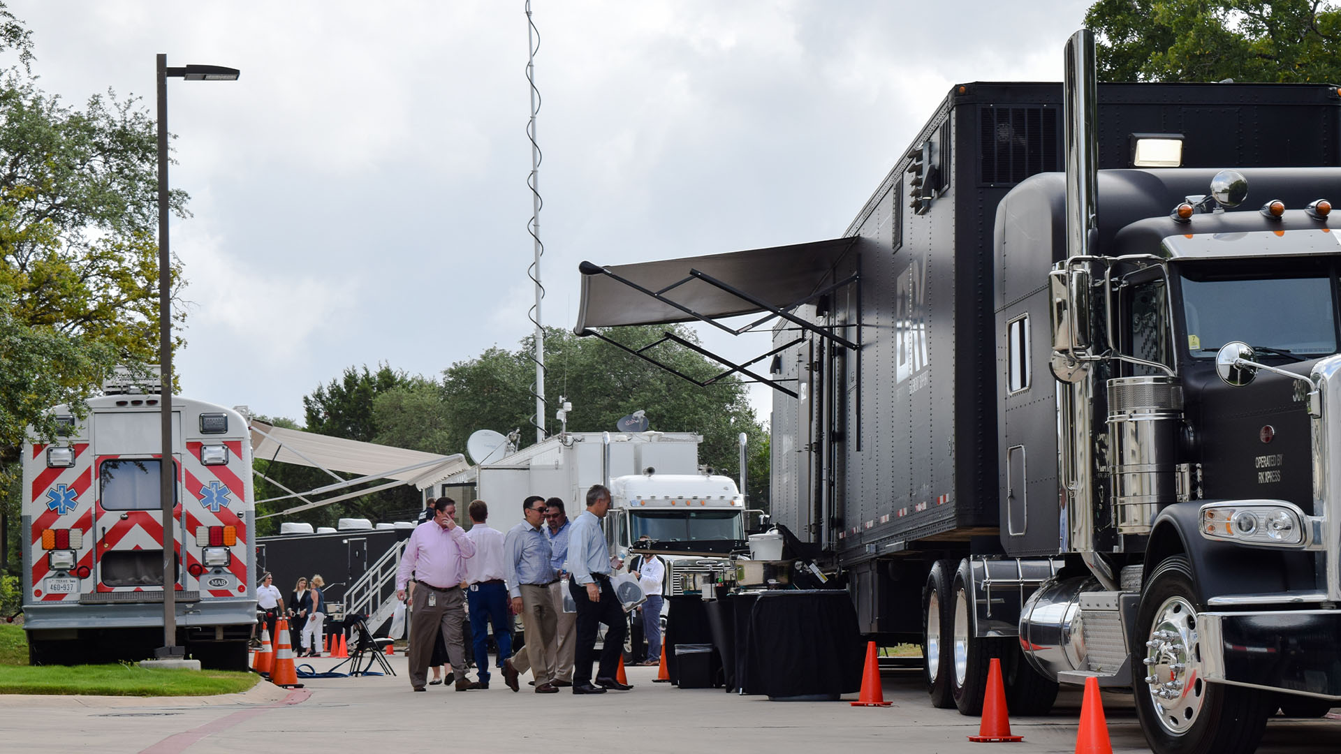 RK Trucks set up at Valero HQ
